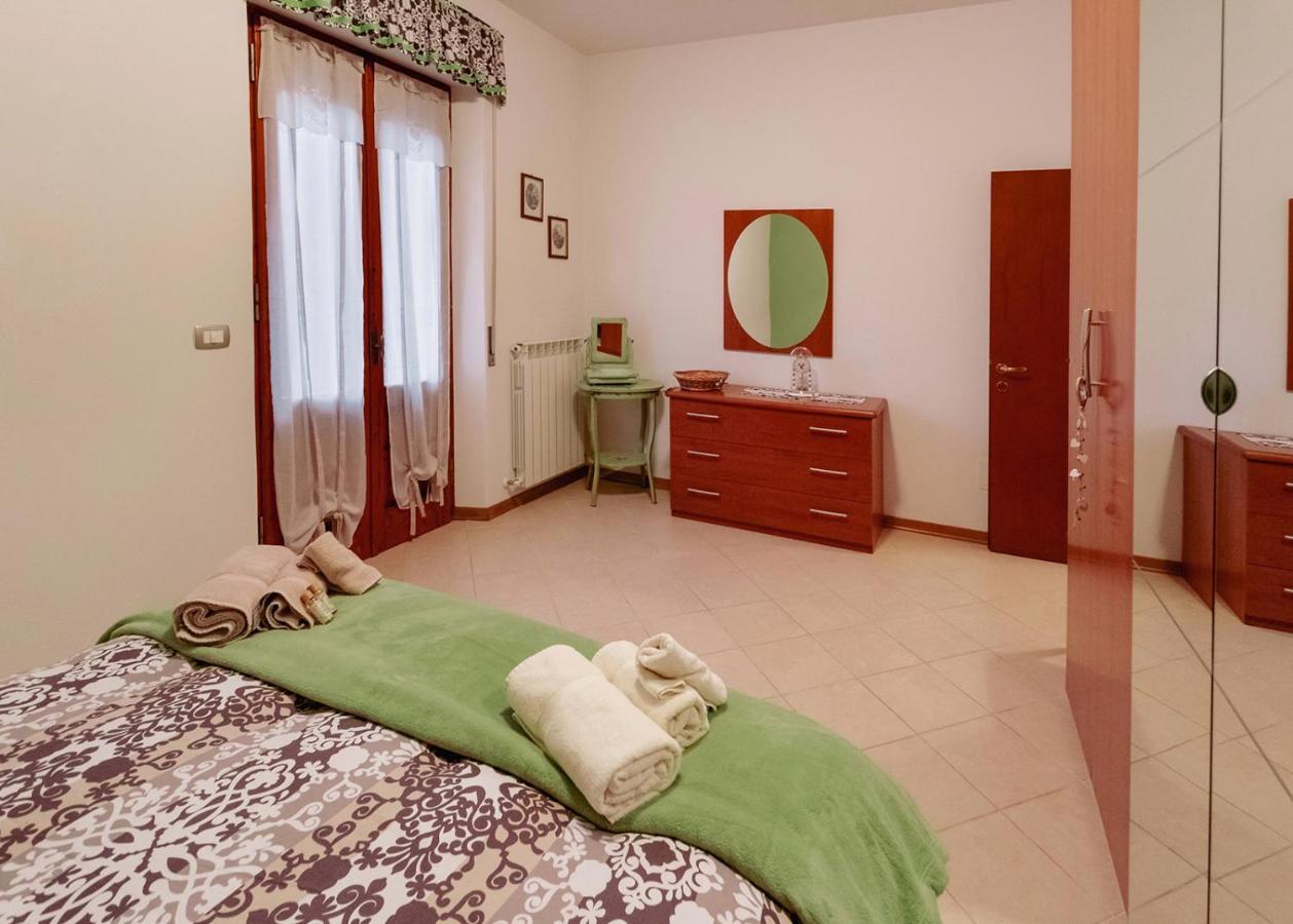 דירות San Quirico dʼOrcia Il Trabucco E La Terrazza Della Val D' Orcia מראה חיצוני תמונה